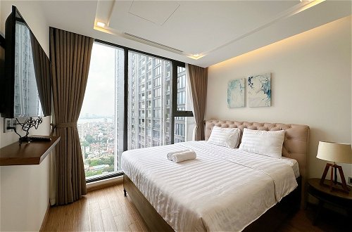 Foto 21 - Luxury Apartments Vinhomes Metropolis
