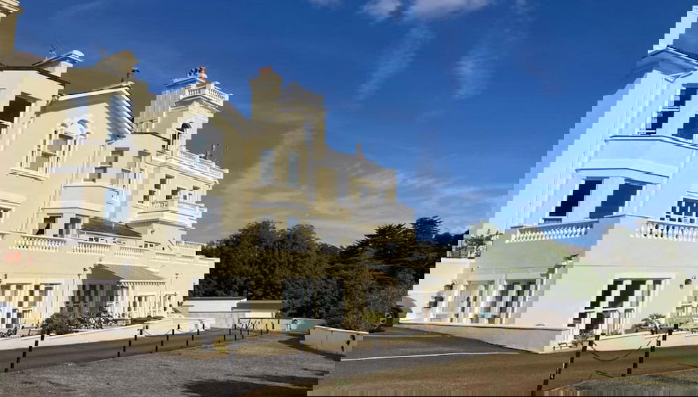 Primary image