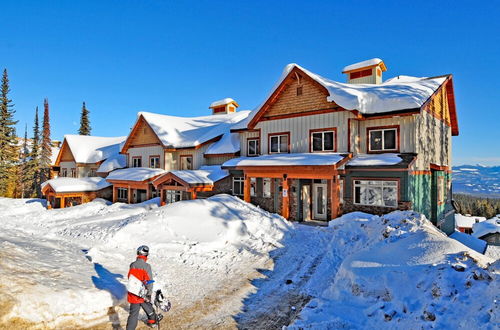 Photo 28 - Towering Pines Chalet - Comfortable and Cozy Chalet with Spectacular Views