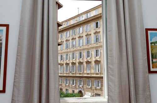 Photo 11 - 4bnb - Cavour Square Apartment