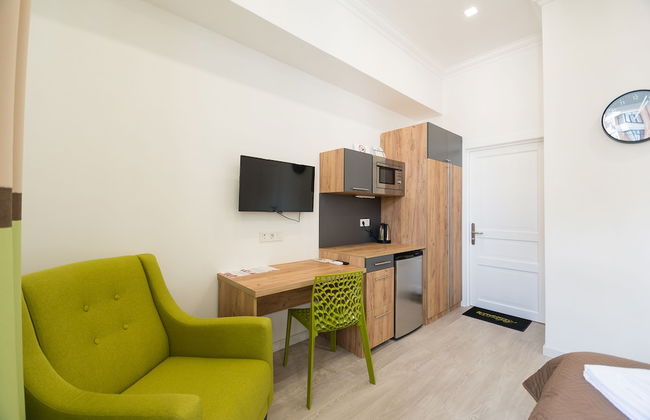 Partner Guest House Khreschatyk - Photo 39