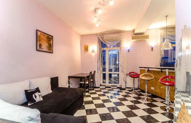 Rent Kiev Maidan Nezalezhnosti - Photo 58