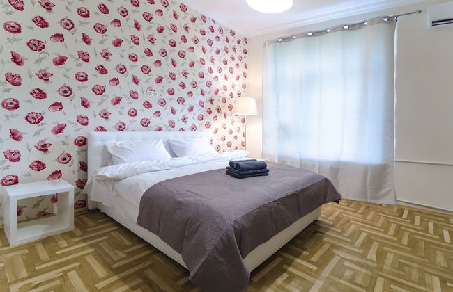 Rent Kiev Maidan Nezalezhnosti - Photo 21