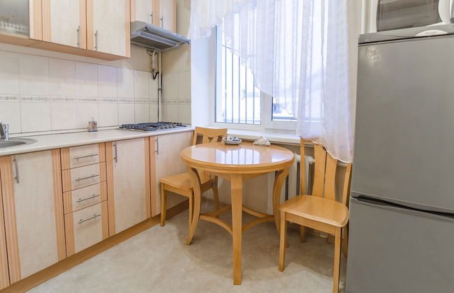 Rent Kiev Maidan Nezalezhnosti - Photo 30