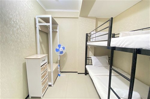 Photo 3 - Homey 2Br Furnished Apartment At Gateway Pasteur