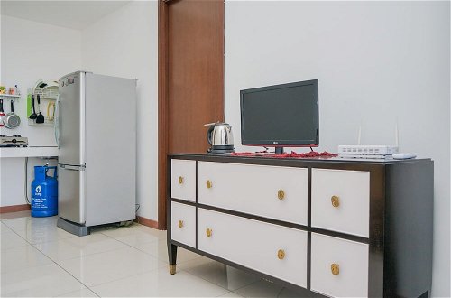 Photo 6 - Simply Modern and Minimalist 1BR at M-Town Signature Apartment