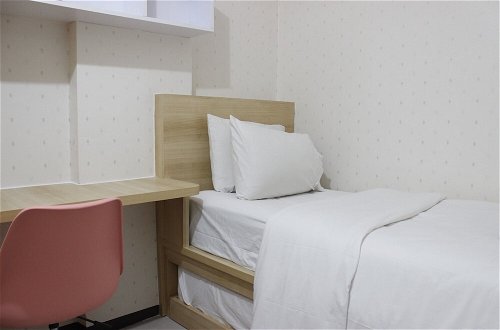 Photo 9 - Modern & Stylish 2BR at Gateway Pasteur Apartment By Travelio