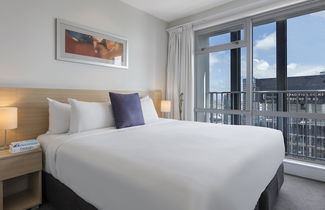 Photo 1 - Auckland Harbour Suites