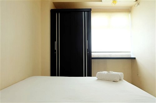 Photo 6 - Comfy 2BR Apartment at Green Pramuka City
