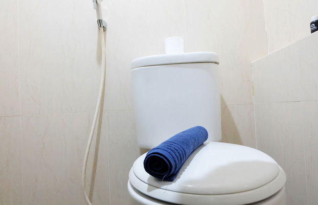 Comfy 2BR Apartment at Green Pramuka City - Foto 17