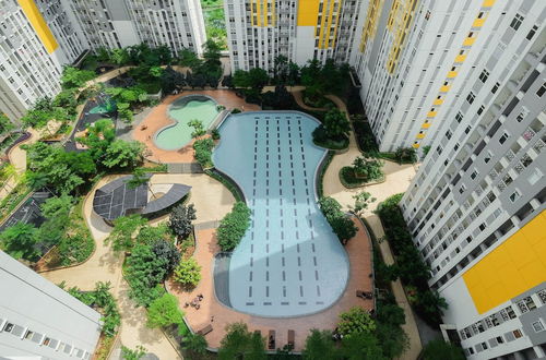 Foto 14 - Pool View 2BR Apartment @ Springlake Summarecon