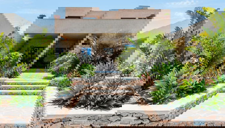Foto 1 - Stunning Villa With Gardens