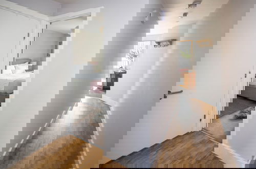 Foto 3 - Shiny & Comfy stay with Underground links nearby!