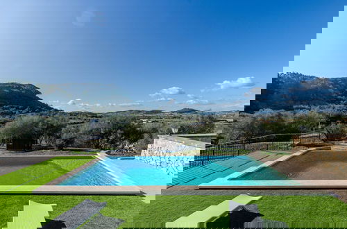 Photo 25 - Charming Villa With Private Pool
