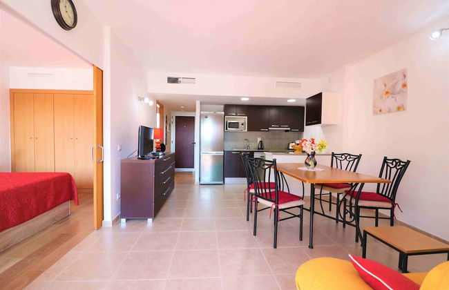 Pretty Apartment With Balcony - Foto 18