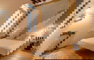 Foto 2 - Gallery House