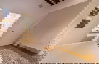Foto 3 - Gallery House