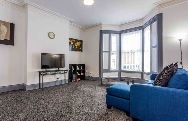 Host Stay Bambro Apartment - Foto 1