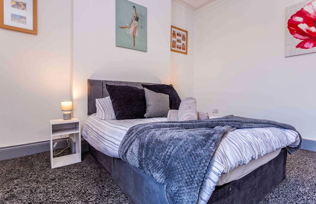 Host Stay Bambro Apartment - Foto 9