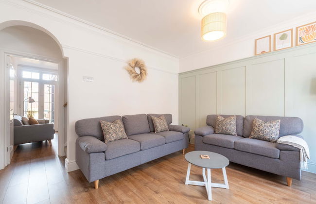 Host Stay Caversham Westfield House - Photo 9