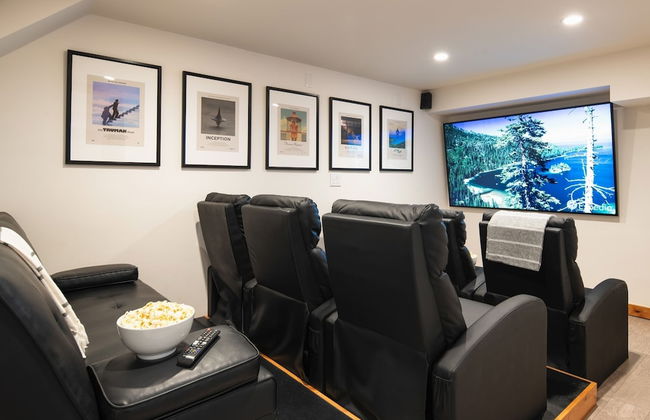 Timberline by Avantstay Stunning Chalet Cabin w Hot Tub Pool Table Home Theater - Foto 5