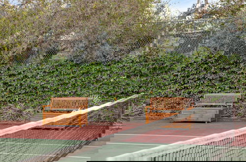 Foto 34 - Dume Point by Avantstay Tennis Pool in Malibu
