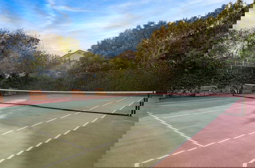 Foto 38 - Dume Point by Avantstay Tennis Pool in Malibu