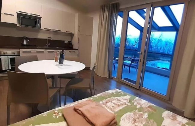Appealing Apartment in Iseo With Pool - Foto 7