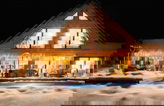 Foto 1 - Welcoming Villa With Amenities