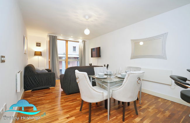 2 Bed Flat - Sleeps 6 - Parking - Wifi - Photo 8