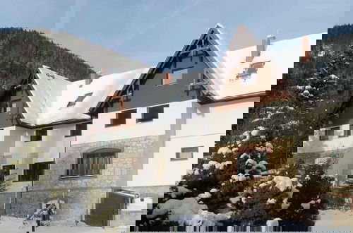 Foto 44 - Villa Wellspacher Semmering 2BR Luxury Apartment