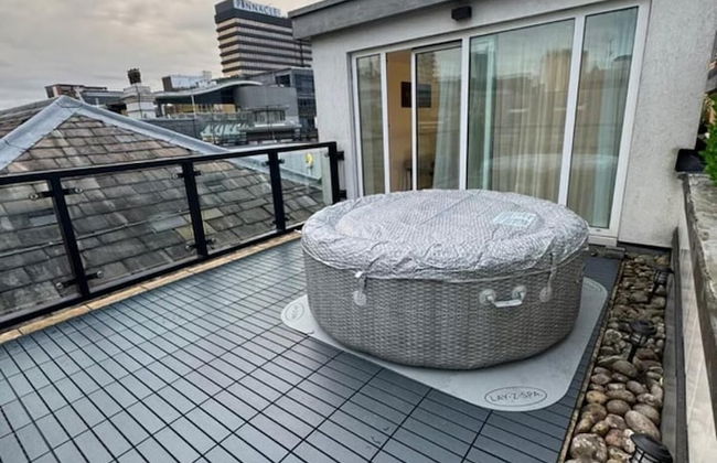 Leeds Apt - Hottub - Sleeps 6 - Special Occasions - Foto 13
