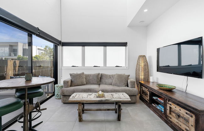 1 Bedroom Modern Townhouse in Casuarina - Foto 6