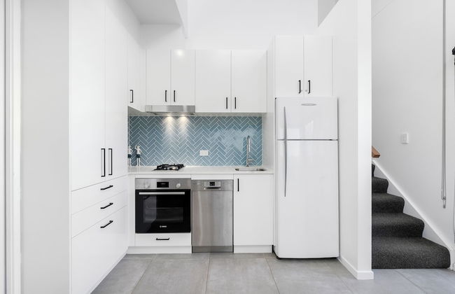 1 Bedroom Modern Townhouse in Casuarina - Foto 5