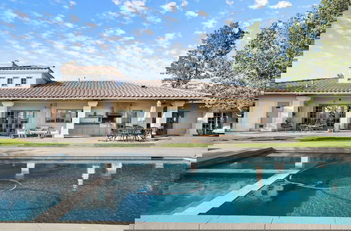 Photo 41 - Wellsona Vineyard Retreat + Pool, Hot Tub, Views Main Home + Guest Home