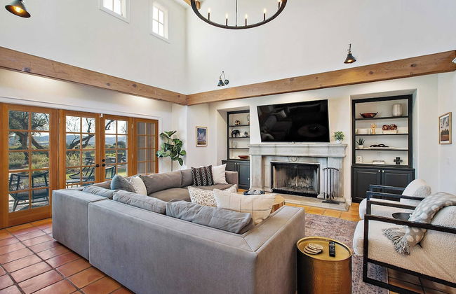 Wellsona Vineyard Retreat + Pool, Hot Tub, Views Main Home + Guest Home - Foto 1