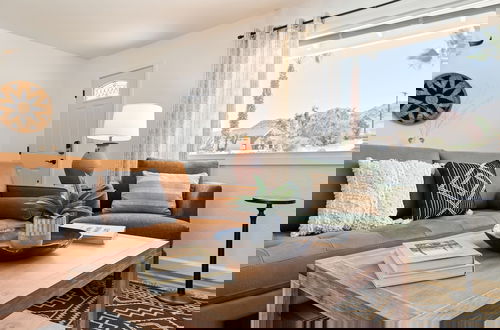 Photo 12 - Dune Rise by Avantstay Chic Oasis w Patio