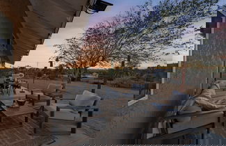 Photo 2 - Dune Rise by Avantstay Chic Oasis w Patio