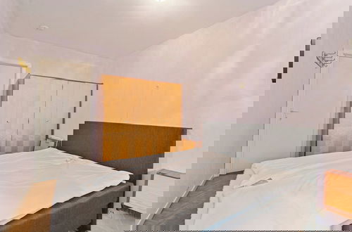 Foto 5 - Apartment With 2 Rooms and Terrace