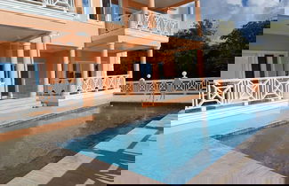 Photo 1 - Belle View Royal Villa