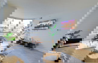 Photo 1 - Fascinating Apt in Ballston With Gym
