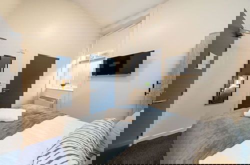 Foto 12 - Clova Benmore Apartments