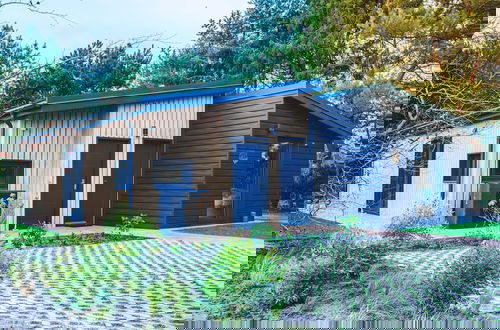 Foto 20 - Modern Holiday Home With Terrace