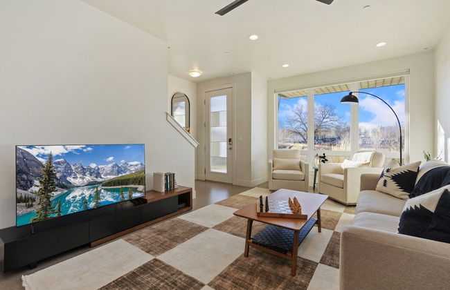 Mountain View Home w/ King Beds & Rooftop Deck - Foto 19