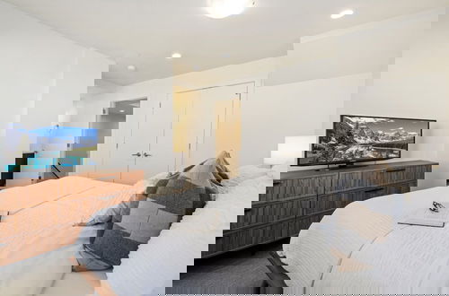 Foto 5 - Mountain View Home w/ King Beds & Rooftop Deck