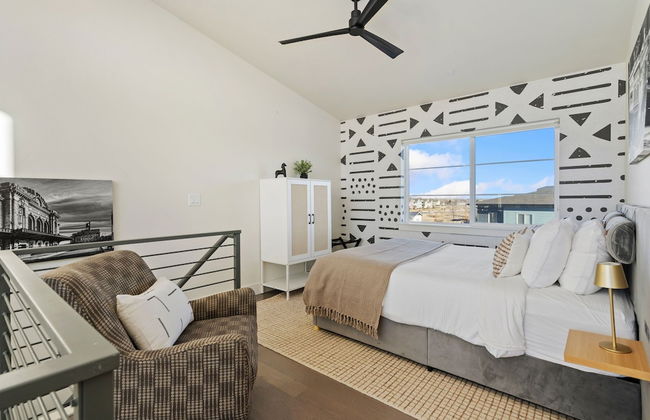 Mountain View Home w/ King Beds & Rooftop Deck - Foto 9