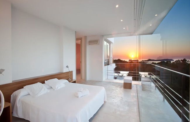 Beautiful Villa in Inviting Space - Foto 11
