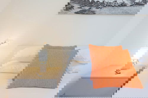 Foto 5 - White Lake View Apartment