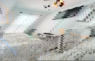 Foto 3 - Lullaby Loft 3 Bedroom Condo by RedAwning