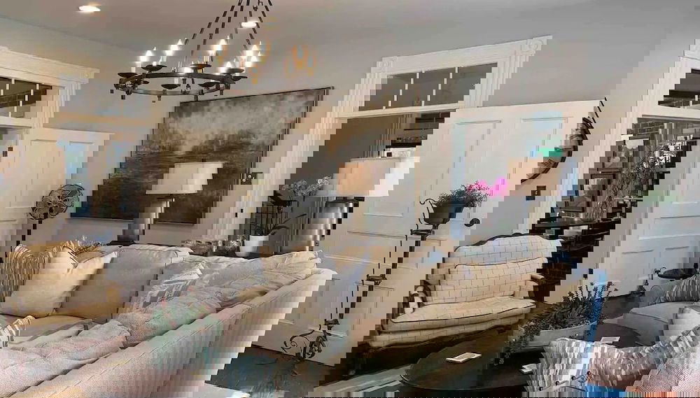 Primary image